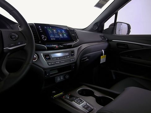 Used 2024 Honda Passport EX-L image 27