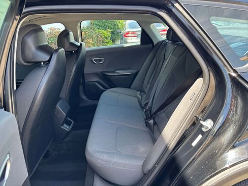 Used 2025 Kia K4 LXS FWD image 25