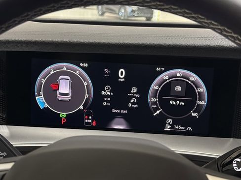 New 2026 Volkswagen Tiguan SE image 29