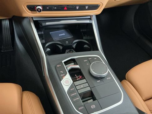 New 2026 BMW 330i xDrive Sedan w/ Convenience Package AWD/4WD image 15