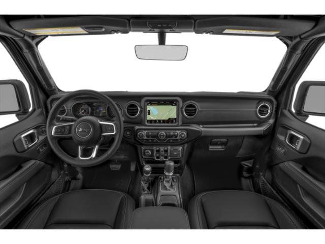 Used 2023 Jeep Gladiator Overland w/ Cold Weather Group AWD/4WD image 11