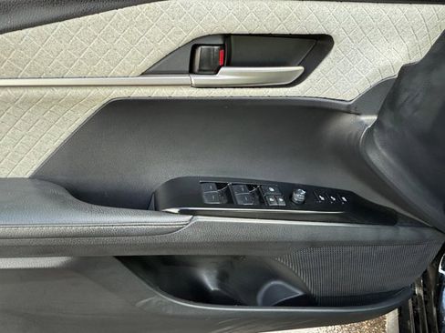Used 2025 Toyota Camry XSE image 20