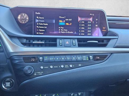 Used 2020 Lexus ES 350 w/ Premium Package image 12