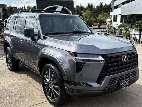 Certified 2024 Lexus GX 550 w/ Cold Area Package AWD/4WD image 1