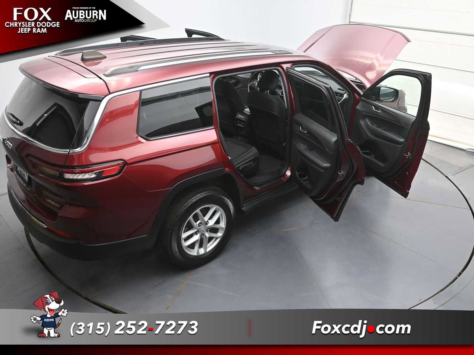 Used 2023 Jeep Grand Cherokee L Laredo w/ Luxury Tech Group I AWD/4WD image 42