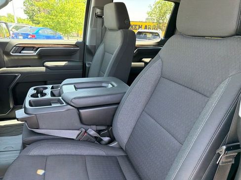 New 2026 GMC Sierra 1500 Elevation w/ Elevation Select Package AWD/4WD image 18