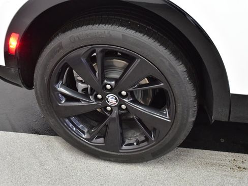 Used 2023 Buick Envision Essence w/ Sport Touring Package image 84