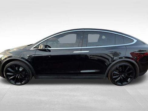 Used 2018 Tesla Model X 100D AWD/4WD image 14