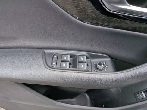 Used 2019 Audi Q7 3.0T Premium Plus w/ Premium Plus Package image 15