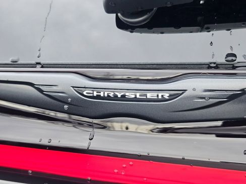 New 2026 Chrysler Pacifica Limited w/ S Appearance Package image 33