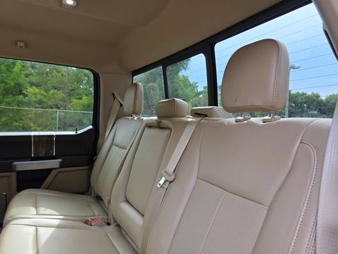Used 2020 Ford F150 Lariat w/ Equipment Group 502A Luxury RWD image 20