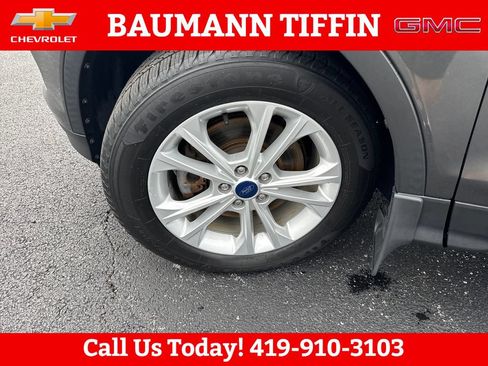 Used 2018 Ford Escape SE w/ SE Sync 3 Package AWD/4WD image 27