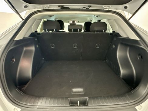 Used 2025 Hyundai Kona SEL AWD/4WD image 30