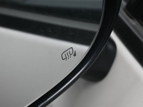 New 2026 Subaru Crosstrek 2.0i Premium AWD/4WD image 18