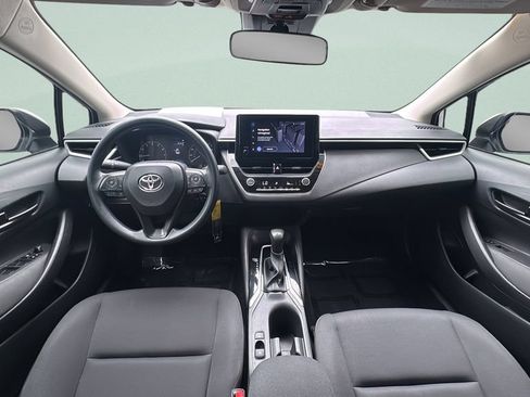Used 2024 Toyota Corolla LE FWD image 11