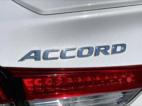 Used 2020 Honda Accord Sport image 30