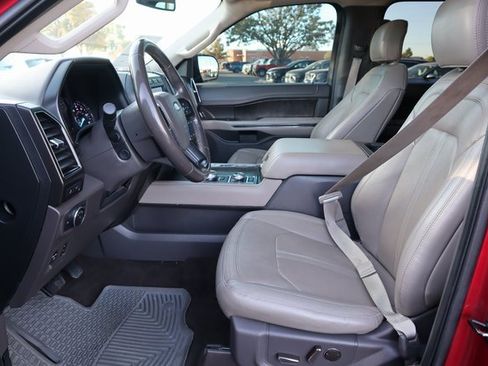 Certified 2019 Ford Expedition Max Limited w/ Driver Assistance Package image 36