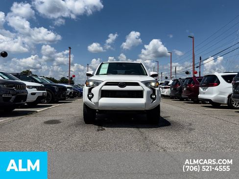 Used 2023 Toyota 4Runner SR5 Premium w/ Moonroof Package RWD image 29