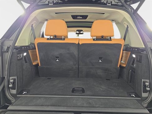 Certified 2023 BMW X7 xDrive40i w/ Premium Package image 12