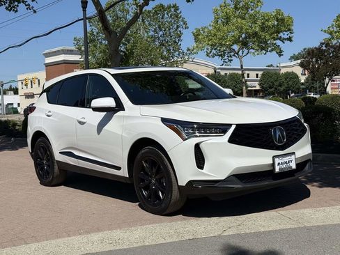 Used 2025 Acura RDX SH-AWD image 1