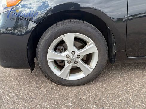 Used 2013 Toyota Corolla LE w/ Premium Pkg FWD image 10