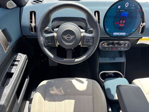 Certified 2025 MINI Cooper Countryman S image 7