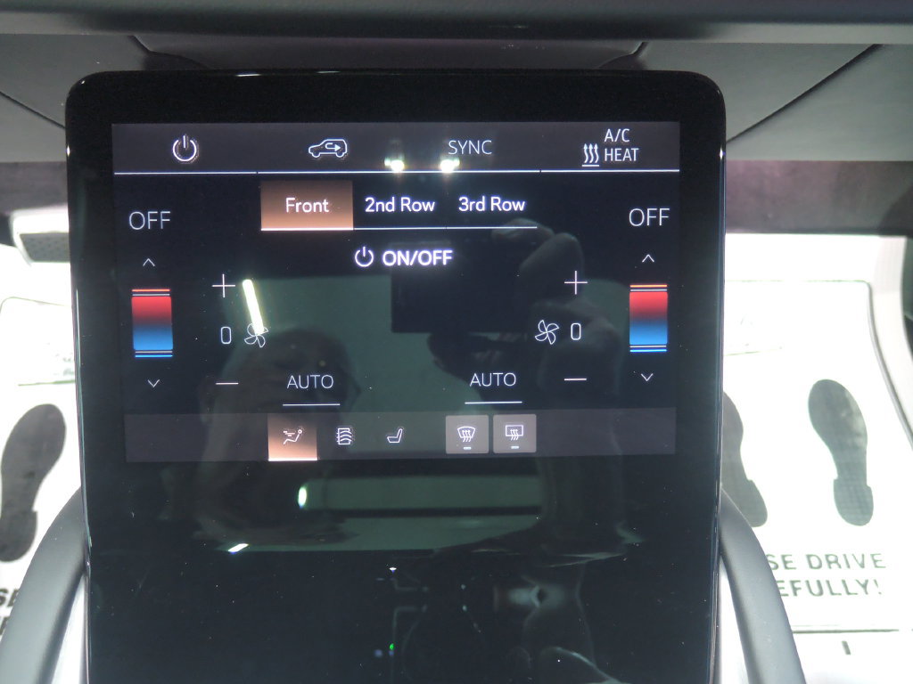 Used 2026 Cadillac Vistiq Platinum AWD/4WD image 22