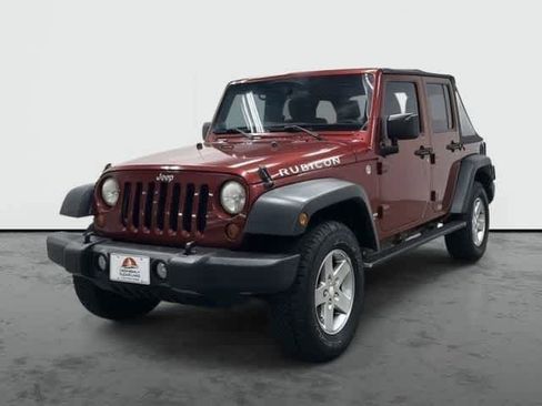 Used 2011 Jeep Wrangler Unlimited Rubicon w/ Connectivity Group AWD/4WD image 1