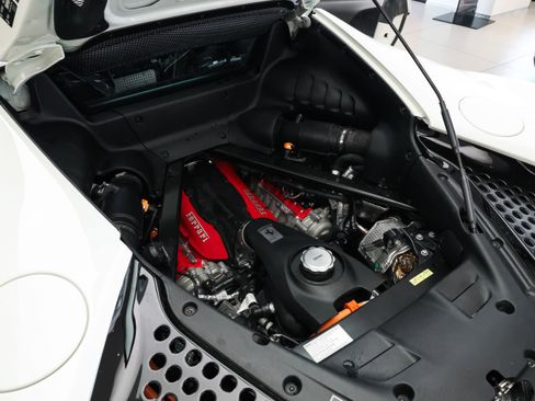 Used 2023 Ferrari SF90 Stradale image 51