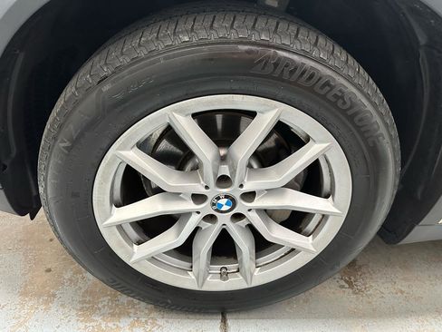 Used 2019 BMW X5 xDrive40i w/ Executive Package AWD/4WD image 26