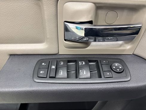 Used 2012 RAM 1500 Big Horn w/ Remote Start & Security Group image 15