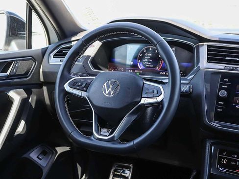 Certified 2023 Volkswagen Tiguan SE R-Line FWD image 16