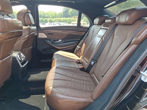 Used 2015 Mercedes-Benz S 550 4MATIC Sedan image 18