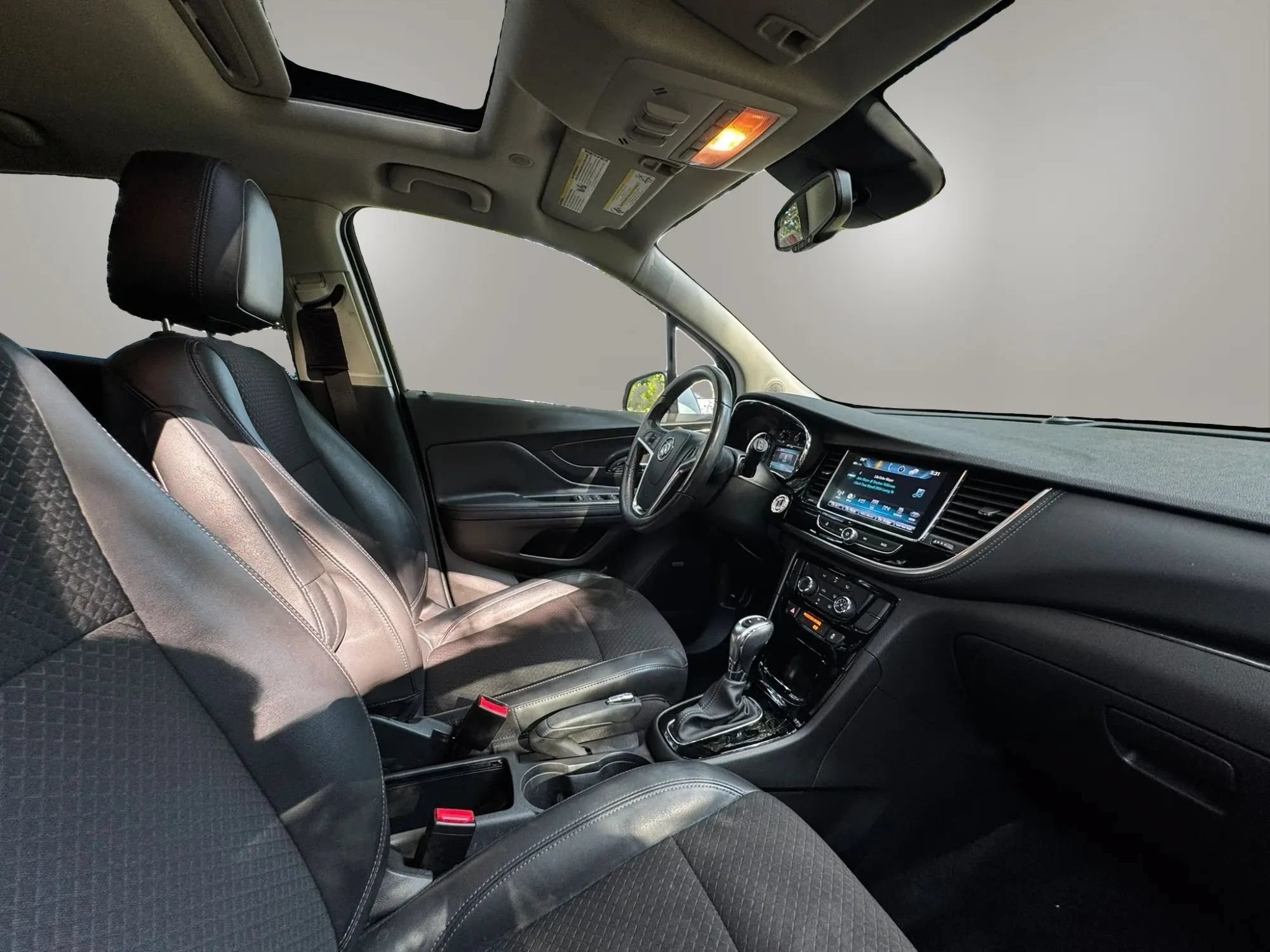 Used 2019 Buick Encore Sport Touring FWD image 12