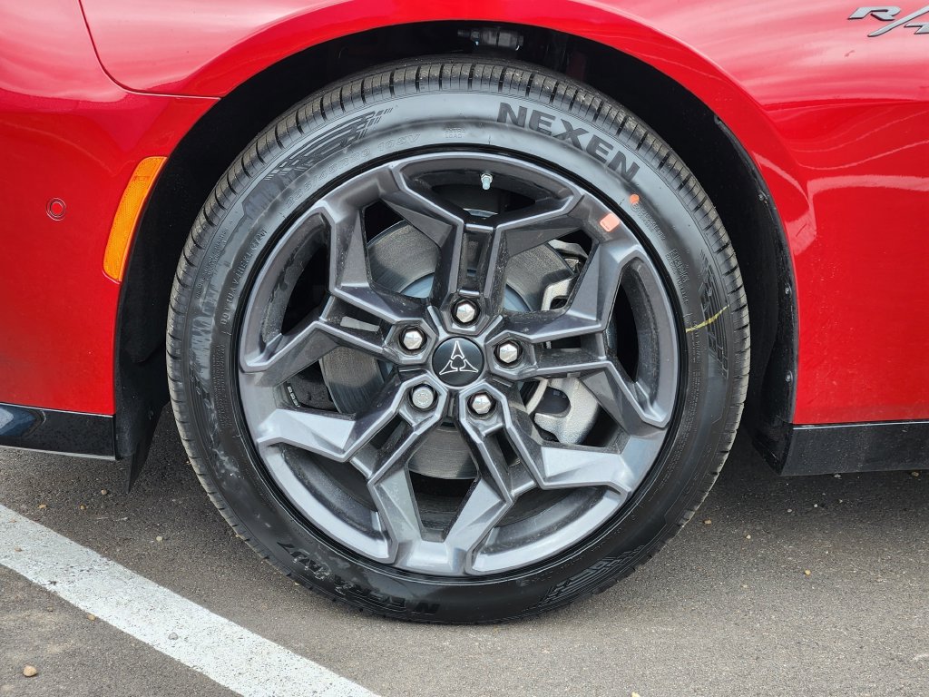 New 2026 Dodge Charger R/T AWD/4WD image 5