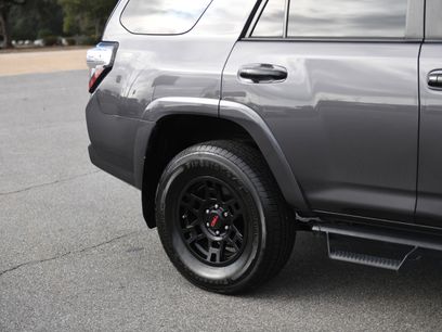 Used 2021 Toyota 4Runner Venture w/ Moonroof Package