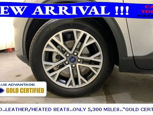 Certified 2022 Ford Escape SEL image 43