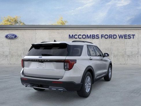 New 2025 Ford Explorer Active w/ Active Comfort Package image 8
