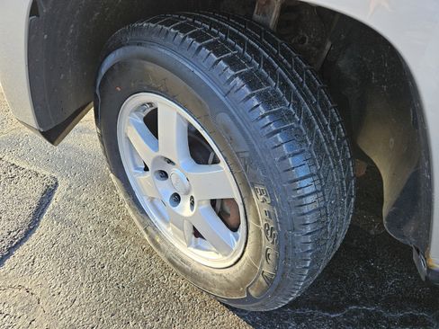 Used 2008 Jeep Grand Cherokee Laredo w/ Sun/Sound Group image 15