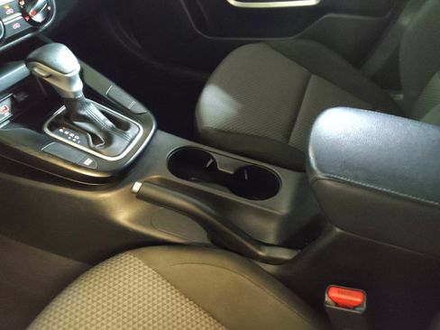 Used 2022 Kia Soul LX w/ Technology Package FWD image 26