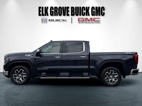 Used 2022 GMC Sierra 1500 SLT w/ SLT Premium Package AWD/4WD image 7