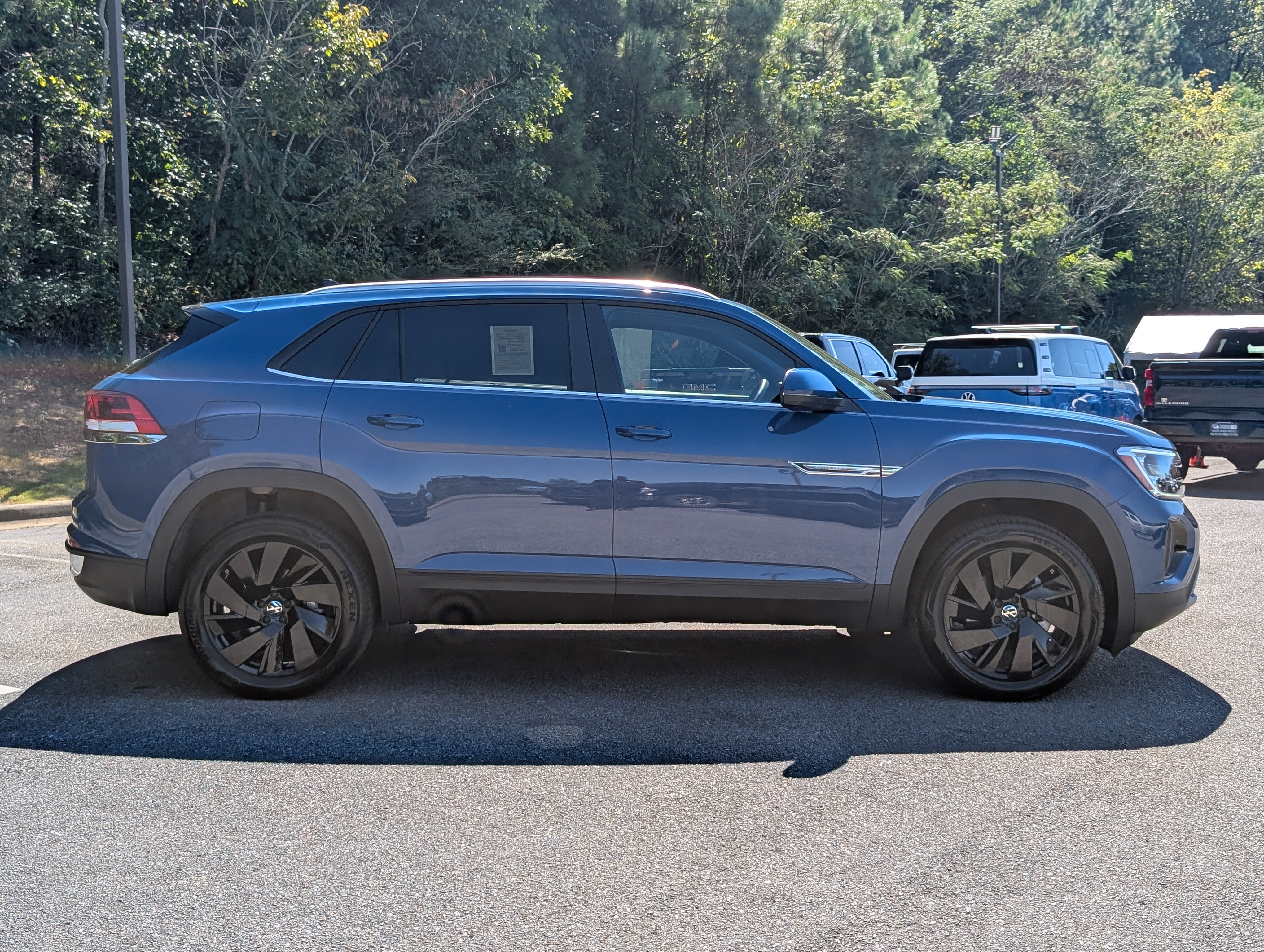 Used 2026 Volkswagen Atlas Cross Sport SE w/ Panoramic Sunroof Package AWD/4WD image 10