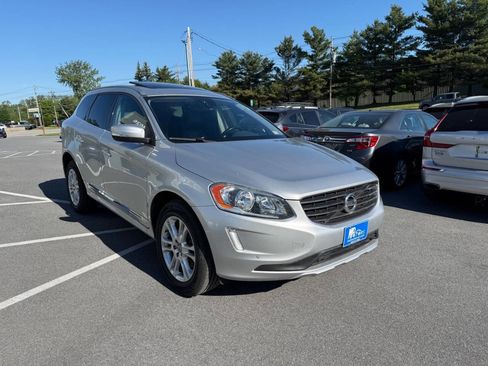 Used 2014 Volvo XC60 3.2 AWD/4WD image 4