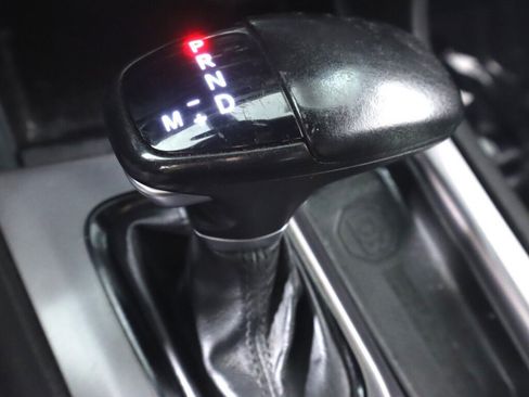 Used 2019 Dodge Charger R/T w/ Blacktop Package RWD image 24