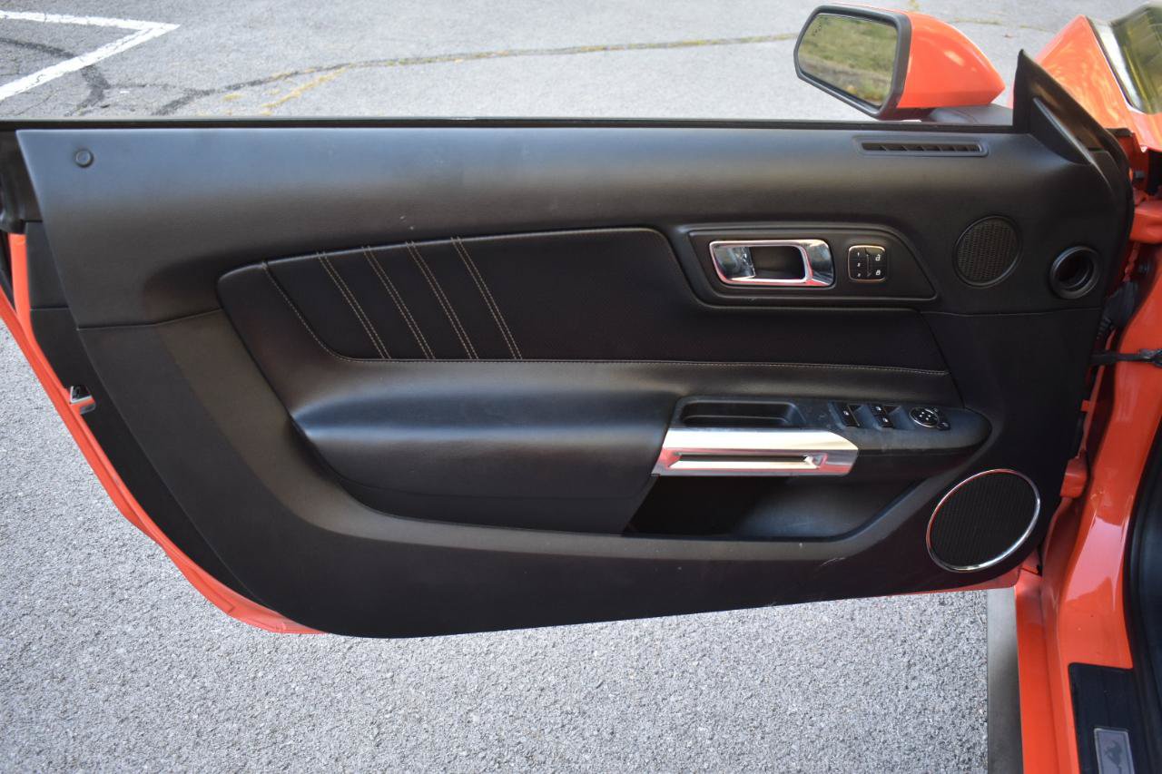 Used 2015 Ford Mustang GT Premium w/ Equipment Group 401A RWD image 16