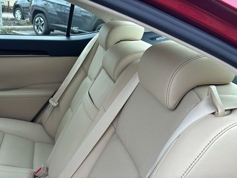 Used 2014 Lexus ES 350 w/ Premium Package image 30