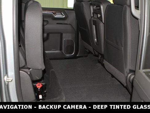 New 2025 GMC Sierra 1500 Elevation image 27