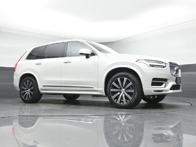 Used 2025 Volvo XC90 B6 Plus w/ Protection Package Premier AWD/4WD image 35