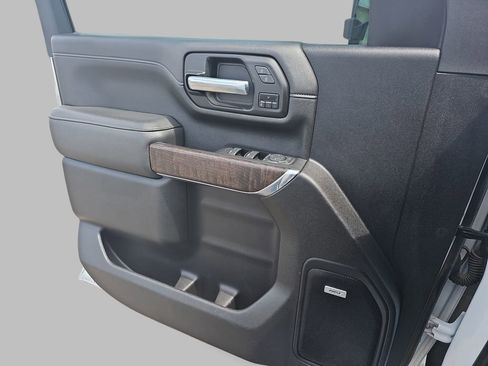 Certified 2022 GMC Sierra 2500 Denali AWD/4WD image 32
