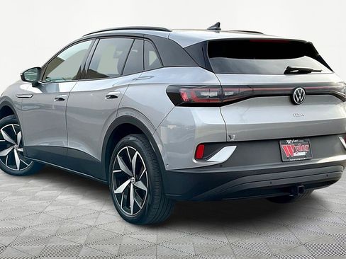 Used 2023 Volkswagen ID.4 Pro S image 4